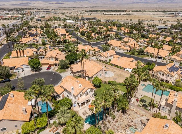 368 Oakmont, Palm Desert, CA 92211