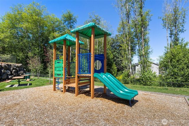 9516 Fairhaven Circle NE, Bremerton, WA 98311