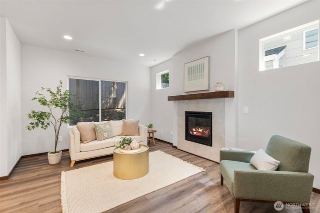 9516 Fairhaven Circle NE, Bremerton, WA 98311