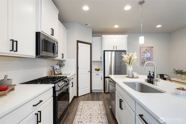 9516 Fairhaven Circle NE, Bremerton, WA 98311