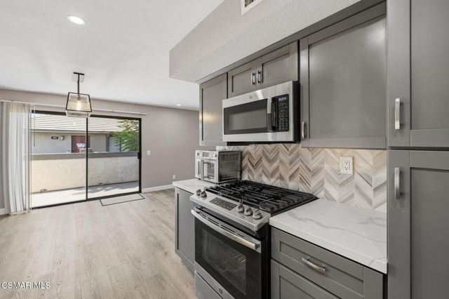 150 E Los Angeles Avenue 308, Moorpark, CA 93021