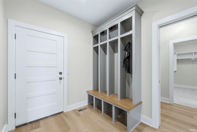 9942 Gala Cove, Fort Wayne, IN 46835