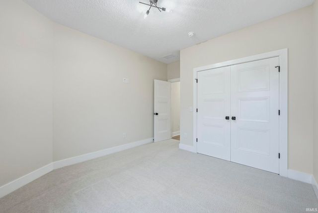 9942 Gala Cove, Fort Wayne, IN 46835