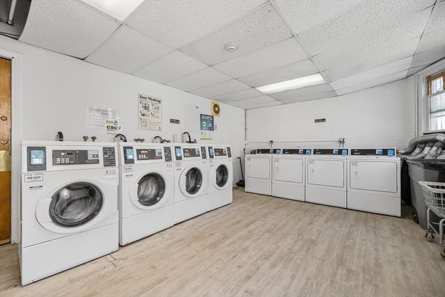 1633 Commonwealth Ave 12, Boston, MA 02135