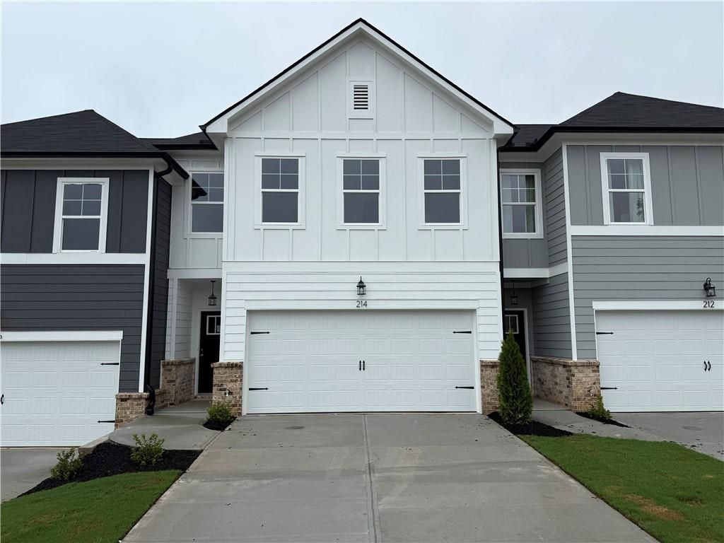 214 Seward Street 94, Conyers, GA 30094