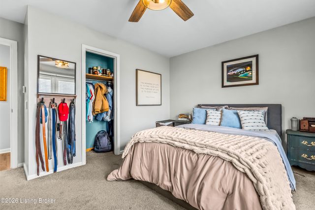 139 6th Ave, Shepherdsville, KY 40165