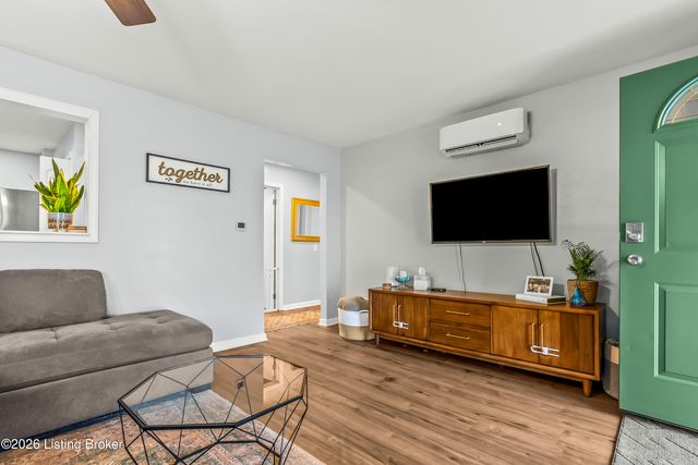 139 6th Ave, Shepherdsville, KY 40165