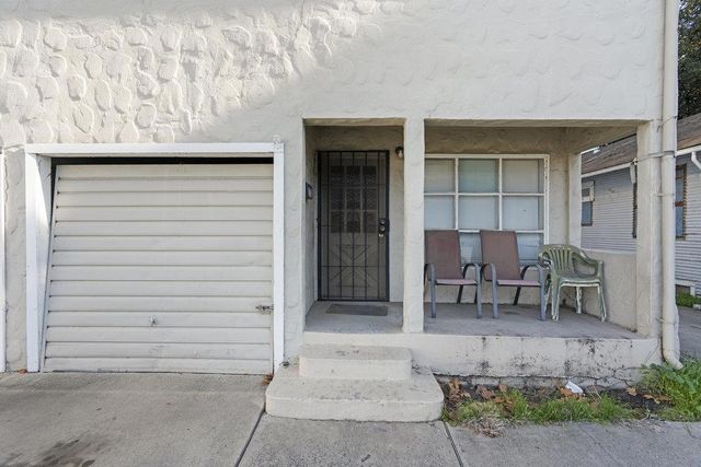 713 Sally Street, Hollister, CA 95023