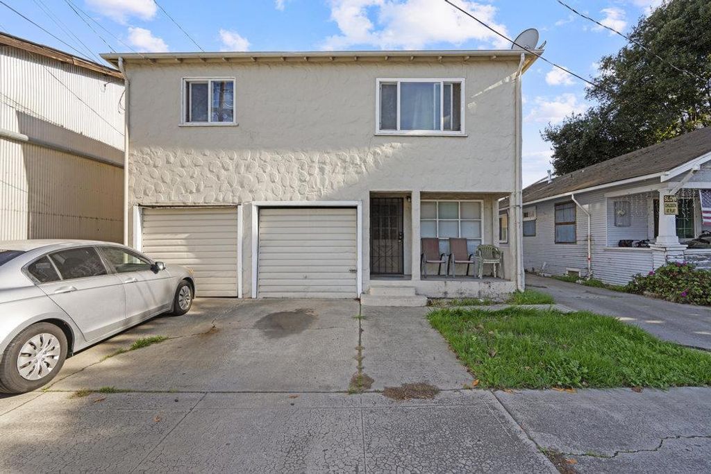 713 Sally Street, Hollister, CA 95023