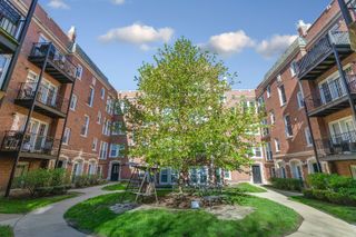 7728 N Ashland Avenue D3, Chicago, IL 60626