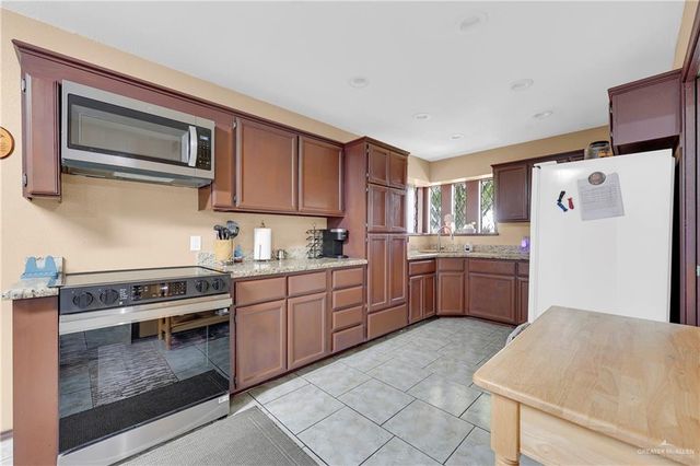 4312 W Chapin Street, Edinburg, TX 78541