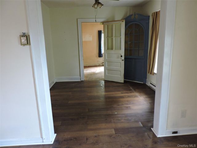 94 Locust Avenue, Scarsdale, NY 10583