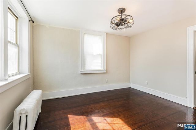 43 Pleasant Way, Montclair, NJ 07042