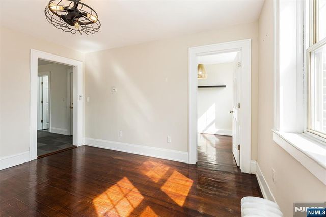 43 Pleasant Way, Montclair, NJ 07042