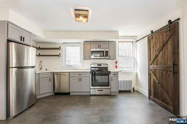 43 Pleasant Way, Montclair, NJ 07042