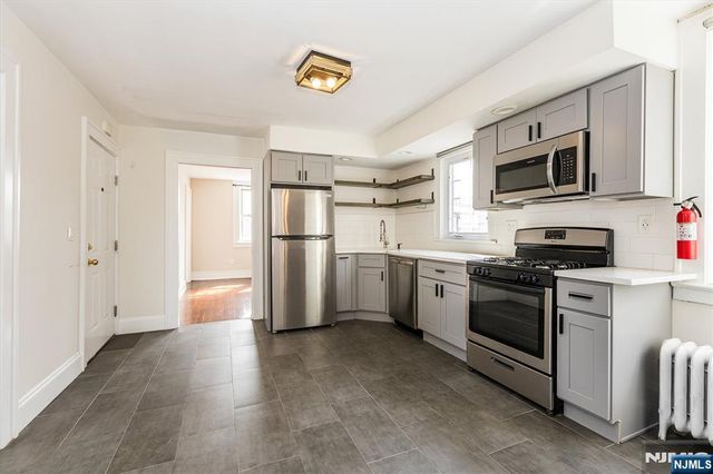 43 Pleasant Way, Montclair, NJ 07042