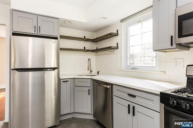 43 Pleasant Way, Montclair, NJ 07042