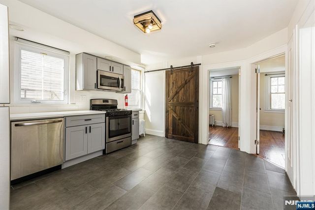 43 Pleasant Way, Montclair, NJ 07042