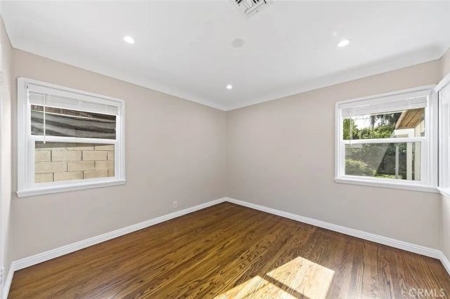 348 W Spazier Avenue, Burbank, CA 91506