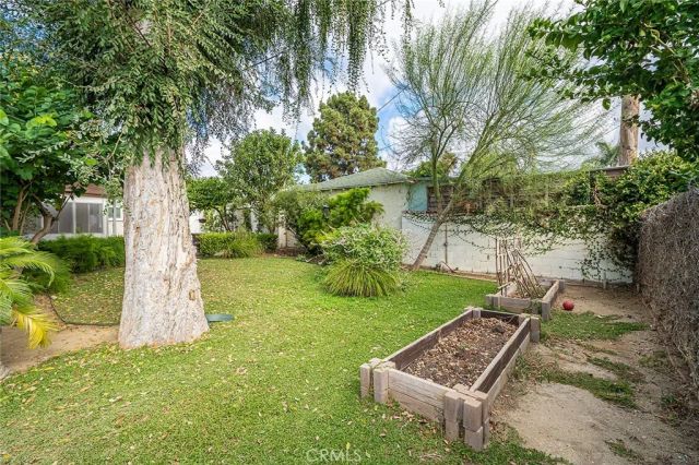 348 W Spazier Avenue, Burbank, CA 91506
