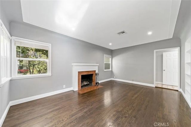 348 W Spazier Avenue, Burbank, CA 91506
