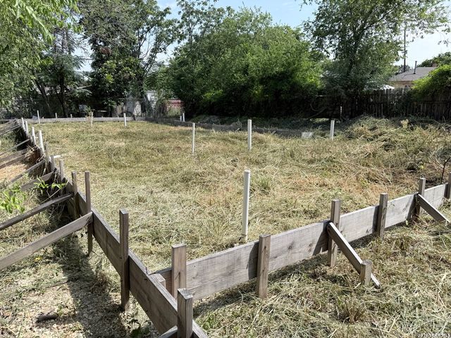 639 WESTFALL AVE, San Antonio, TX 78210
