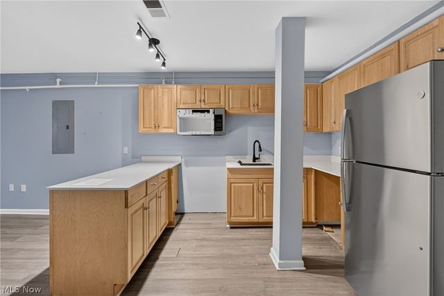 1900 Euclid Avenue 211, Cleveland, OH 44115