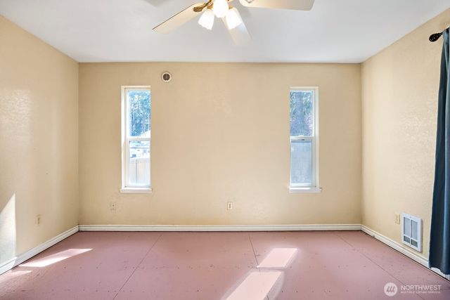19612 24th Street SW, Lakebay, WA 98349