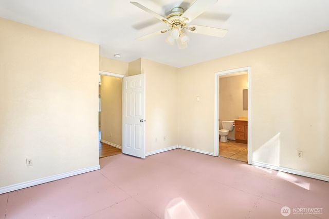 19612 24th Street SW, Lakebay, WA 98349