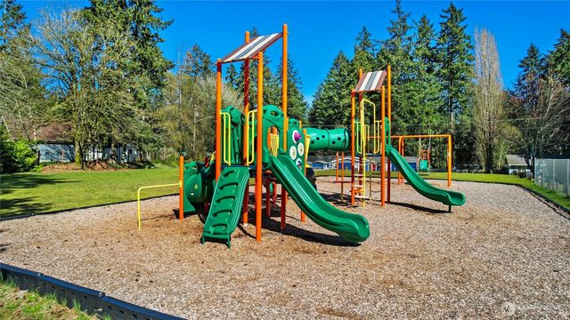 19612 24th Street SW, Lakebay, WA 98349