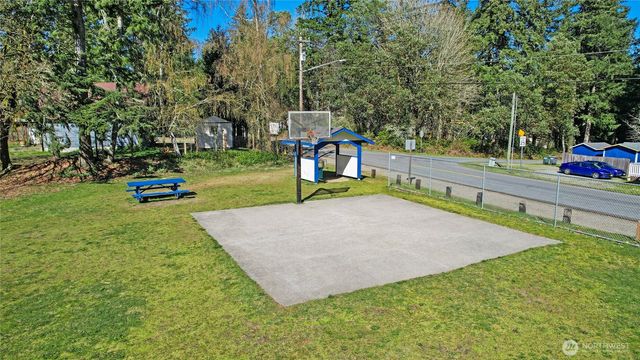 19612 24th Street SW, Lakebay, WA 98349