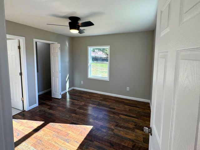 805 Tennal Street, Athens, TN 37303