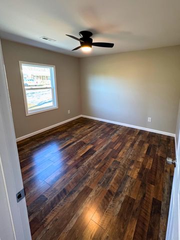 805 Tennal Street, Athens, TN 37303