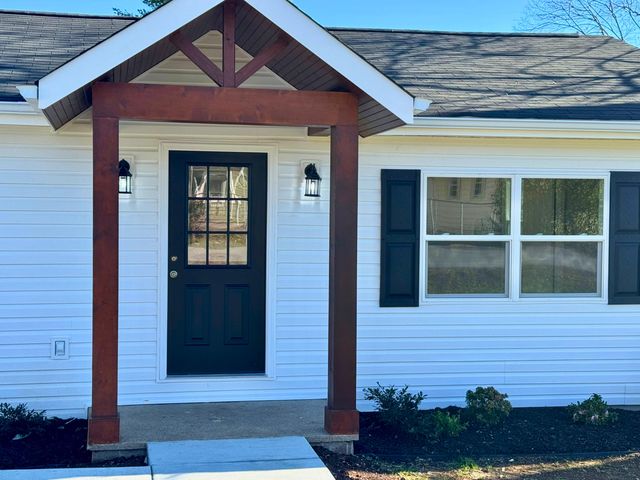 805 Tennal Street, Athens, TN 37303