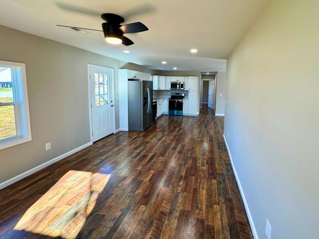 805 Tennal Street, Athens, TN 37303