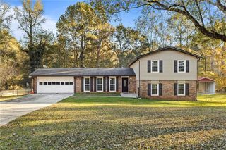 3222 MARTIN SW Drive, Lilburn, GA 30047