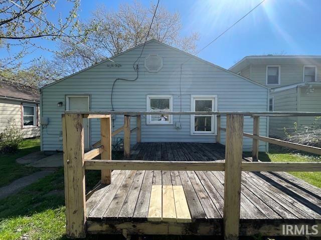 1233 Huey Street, South Bend, IN 46628