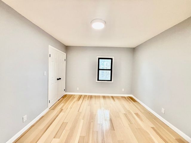 15 Berwick St 15, Melrose, MA 02176