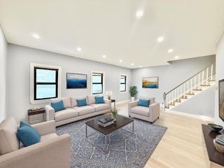 15 Berwick St 15, Melrose, MA 02176