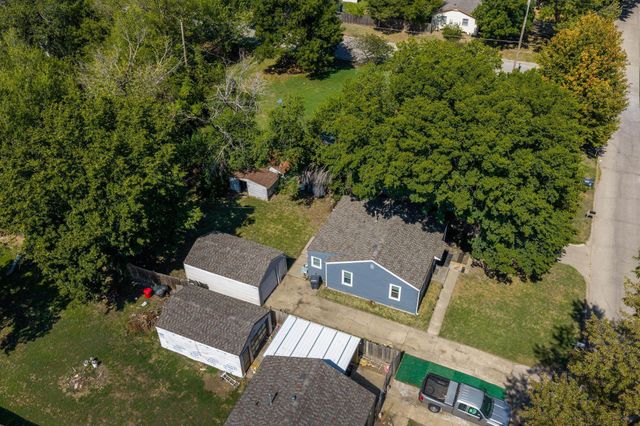 739 N Mount Carmel, Wichita, KS 67203