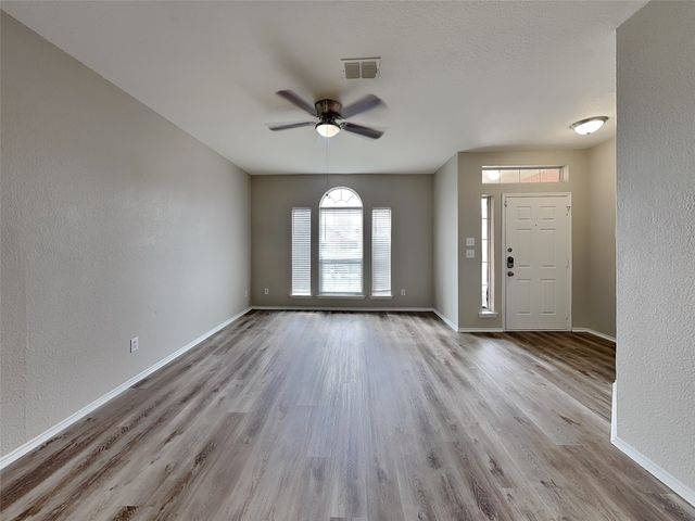 10008 Blue Bell Drive, Fort Worth, TX 76108