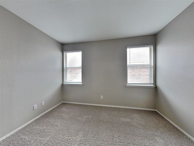 10008 Blue Bell Drive, Fort Worth, TX 76108