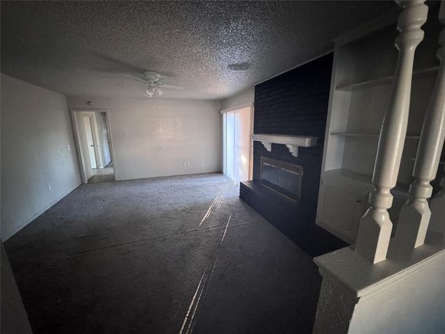 6811 Lyrewood Lane, Oklahoma City, OK 73132