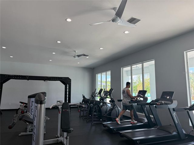532 PARK PLACE BOULEVARD, Davenport, FL 33837