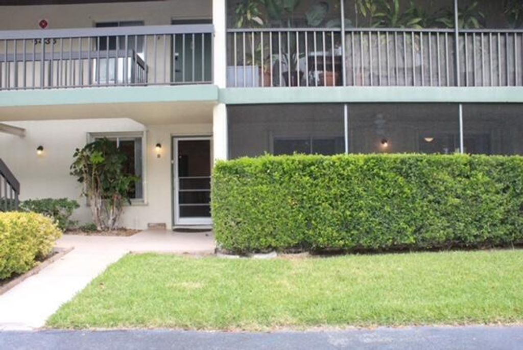 6436 CHASEWOOD Drive B, Jupiter, FL 33458