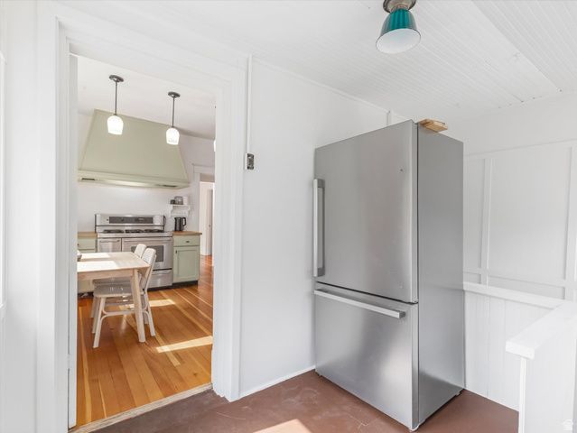 857 E WESTMINSTER AVE, Salt Lake City, UT 84105