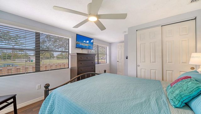6061 BORDER LANE, Sarasota, FL 34231