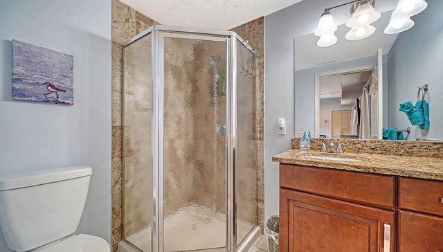 6061 BORDER LANE, Sarasota, FL 34231