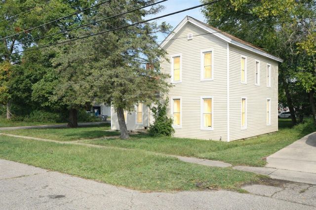 501 E Paw Paw Street, Paw Paw, MI 49079
