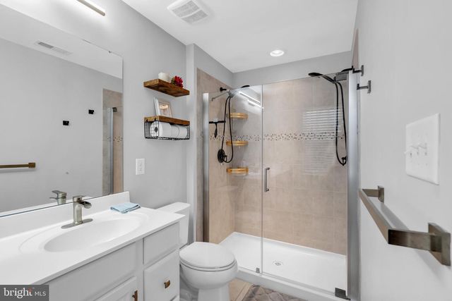 1917 LUKAS CT, Cinnaminson, NJ 08077